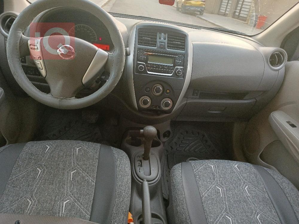 Nissan Sunny